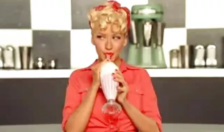 Christina jav nhat bản