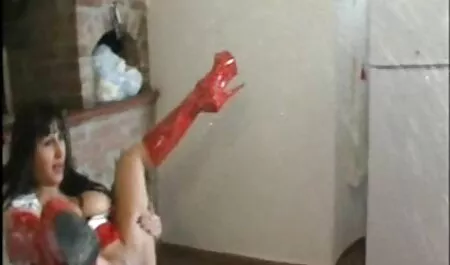 Jenna đã phim den nhat tắt cô ấy, bikini.