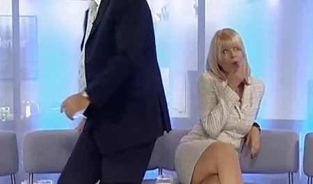 Hôn Quan Ngân phim sexy nhat ban khong che Hàng