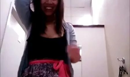 Dina trẻ, tóc jav hd nhat ban vàng